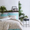 Lenjerie de pat dublu bumbac 100% Ranforce Cotton Box Dotted Turquoise cu design geometric în nuanțe de bej, turcoaz și galben pastel, modernă și luminoasă.
