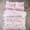 Lenjerie pat dublu bumbac 100% ranforce Cotton Box Juana Pink, design floral roz și gri pe fundal alb.