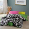Lenjerie pat dublu alb-negru Cozy Home Dazzle cu accente roz, verde și galben, din bumbac ranforce