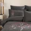 Lenjerie pat dublu poplin fin cu broderie florala Emilia Gri