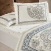 Lenjerie pat dublu TAC Ivory Mako-Satin din bumbac satinat 220 TC cu model paisley ivoire gri si albastru-gri