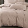 Lenjerie pat dublu cappuccino, model geometric, policoton, 6 piese, natur uni