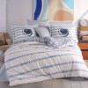 Lenjerie pat dublu Squal Sea Hobby Home poplin percale model geometric albastru cu dungi si accente abstracte