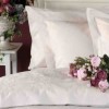 Lenjerie de pat dublu satin de lux cu design jacquard ecru, set elegant TAC în dormitor