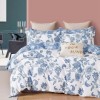 lenjerie percale cu model floral albastru
