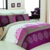 Lenjerie de pat din bumbac ranforce Bahar Home Valentina V2 cu design sofisticat în nuanțe de mov și gri, cu motive ornamentale delicate.
