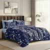 Lenjerie pat dublu albastra cu flori 6 piese ralex pucioasa bumbac poliester model floral elegant