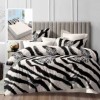 Lenjerie de pat dublu 6 piese cu elastic zebra, bumbac, imprimeu alb-negru cu husa crem