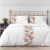 Lenjerii Craciun 3D alb pat dublu cu crengute decorative si fructe rosii, bumbac 100% ranforce, Tisa