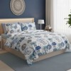 Lenjerie de pat dublu alba cu imprimeu floral bleu/albastru cu cearceaf uni bleu