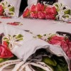 Lenjerie de pat dublu cu imprimeu 3D de trandafiri roșii și mesaj I love you pe fundal alb. Lenjerii de pat 1+1 gratis.