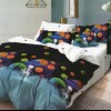Lenjerie de pat neagră cu planete colorate în nuanțe de galben, verde și portocaliu, set de 4 piese, ofertă 1+1 gratis