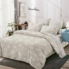 Lenjerie de pat cu steluțe albe pe fundal gri deschis, oferta lenjerii de pat 1+1 gratis.