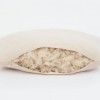 Pernă bebelusi din lână 100% naturală, oferind suport ergonomic și confort termic optim,
