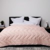 Pilota lână 100% naturală Ralex Pucioasa roz cu imprimeu, dimensiune 200x220 cm, umplutură 400g/m²