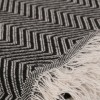 Pled negru cu model etnic și ciucuri 170x210cm din bumbac și poliester