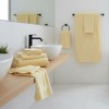Prosop galben din bumbac 100% cu dungi decorative 70x140 cm