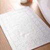 Prosop picioare 50x70 cm, bumbac Pakistan, 850 g/mp, alb, absorbant și moale