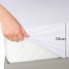 Protectie saltea frotir impermeabila alba 180x200 cm Deluxe Pucioasa cu laterale elastice