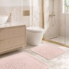 set 2 covorase baie bumbac Elite Roz Pudra Tropik Home cu model embosat si bordura decorativa