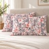 Set 2 fete de perna Joly Ecru 50x70 cm, cu flori roz somon, crem si frunze gri