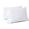 Set 2 fețe de pernă din damasc alb, dimensiuni 70x70 cm, produs de Ralex Pucioasa