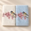 Set 2 prosoape Arliva Home 50x90 cm, ecru si bleu, cu broderie pasarele galbene si flori de cires roz