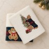 Set 2 prosoape albe Brad si Ursulet, cu brad decorat, ursuleti si detalii in carouri, in cutie Lenjerii Deosebite