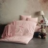 Set bebeluși - lenjerie și pled muselină cu broderii în relief, Cake pink