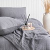cuvertură gri din muselină jacquard pentru pat matrimonial