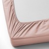 Set husa de pat cu elastic si 2 fete de perna, bumbac satinat, roz pudra, 180x200 cm, potrivit pentru un dormitor elegant