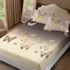 Set husa de pat cu elastic finet bej cu fluturi 160x200cm
