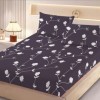 Set husa pat finet 160x200 cm cu elastic flori albe si 2 fete de perna asortate, fabricat in Romania