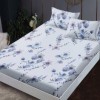 Set husa finet floral bleu-mov 160x200 cu 2 fete de perna, fixare perfecta