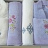 Set matrimonial 2 halate baie +4 prosoape, Alb /Lila decolorat partial