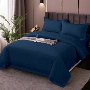 Set lenjerie de pat bleumarin damasc policoton, 4 piese, pentru pat 140x200 cm, design modern