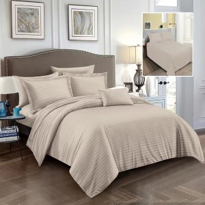 Set de lenjerie de pat bej din damasc policoton pentru pat dublu, design simplu și elegant