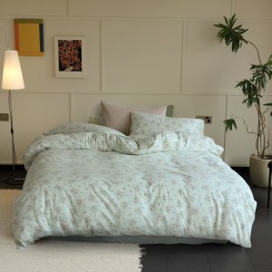 Lenjerie de pat bumbac tricot cu elastic verde mentă, husă uni și imprimeu floral roz pastel