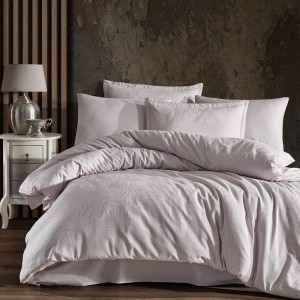 Lenjerie de pat de lux din jacquard satin, Clasy Home, model Arata V1, în nuanțe de bej, elegantă și sofisticată.