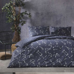 Set lenjerie de pat dublu Lony TAC din bumbac 100 % ranforce, imprimeu constelații albe pe fond albastru midnight, cearșaf cu elastic