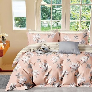 Lenjerie pat percale bumbac 100% cu flori albe pe fond piersică