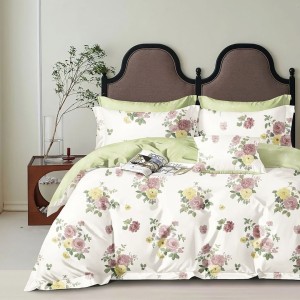 Lenjerie cu trandafiri roz și galbeni pe fundal alb, bumbac 100% percale