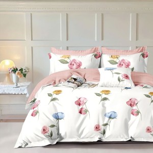 Lenjerie bumbac percale cu trandafiri mari colorati și carouri roz, fabricata in Romania