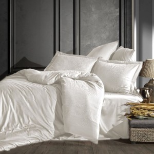 Lenjerie pat jacquard satin de lux Austin Crem Saheser Home