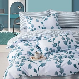 Lenjerie de pat percale cu frunze albastre și dungi albastre, bumbac 100%, set de 4 piese, fabricată în România