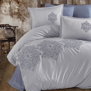 Lenjerie de pat antracit Anatolia din satin de bumbac cu broderii crem și aplicații 3D, set Clasy