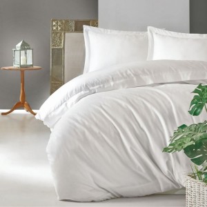 Lenjerie de pat din bumbac satinat alb Elegant White de la CottonBox