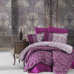 Lenjerie de pat din satin de lux mov-alb cu model paisley
