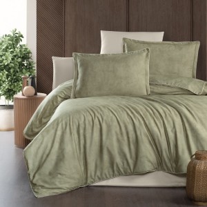 Lenjerie de pat de lux model Marlene, culori verde deschis și bej, material satin premium, set 6 piese, aspect sofisticat.