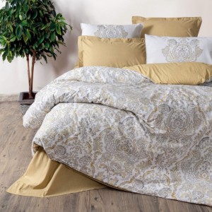 Lenjerie de pat Cottonbox din bumbac 100% ranforce, design regal în muștar și alb, cu motive baroc elegante